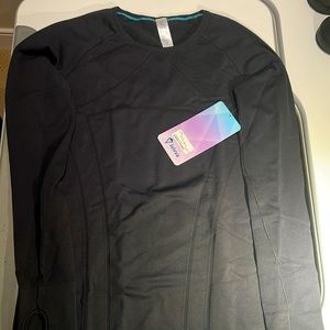 Ivivva fly tech LS tee